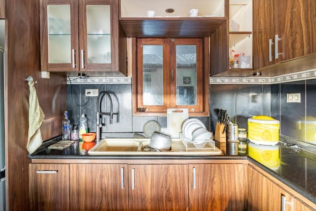 Villa Kenanga In Meninting By The Beach Mataram Ngoại thất bức ảnh